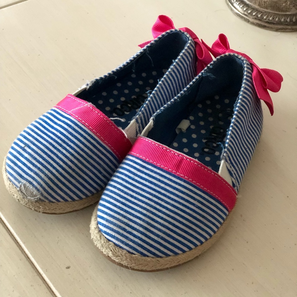 Circo Toddler Girl Shoes with Pink Bow